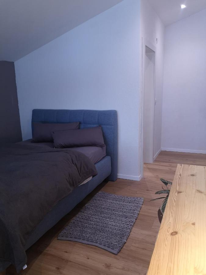 Mösern Nest'L Appartements & Zimmer מראה חיצוני תמונה