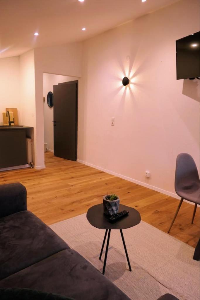 Mösern Nest'L Appartements & Zimmer חדר תמונה