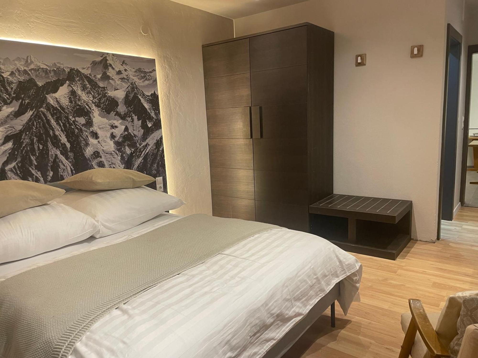 Mösern Nest'L Appartements & Zimmer מראה חיצוני תמונה
